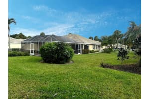 4240  Royal Oak Drive, Palm Beach Gardens, FL 33410 Sold 10/23/23