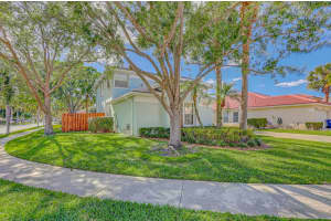 123  Jones Creek Drive Jupiter, FL 33458 Sold 06/09/23