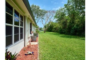 1217 S Drive Way   D, Delray Beach, FL 33445 Sold 06/27/23