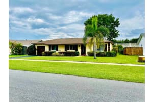 19487  Delaware Circle, Boca Raton, FL 33434 Sold 06/16/23