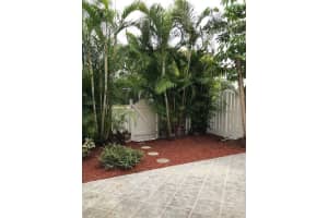 210 Foxtail Drive G Green Acres, FL 33415 Sold 05/18/23