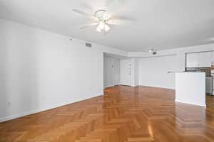 180 Yacht Club Way, Hypoluxo, FL 33462, Sold 05/16/23