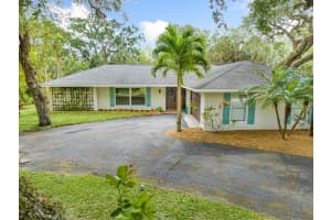 3020 Par Drive, Vero Beach, Fl 32960 Vero Beach, FL 32960 Sold 06/02/23