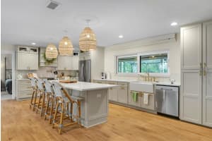 3020 Par Drive, Vero Beach, Fl 32960 Vero Beach, FL 32960 Sold 06/02/23