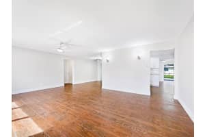 8105 Nw 106 Avenue Tamarac, FL 33321 Sold 06/12/23
