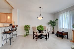 2878 S Oasis Dr, Boynton Beach, FL 33426, Sold 05/19/23