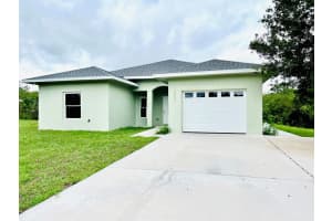 3817 Nw 37th Avenue Okeechobee, FL 34972 Sold 07/18/23