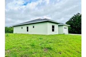 3817 Nw 37th Avenue Okeechobee, FL 34972 Sold 07/18/23
