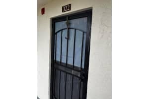 3000 NW 48th Terrace   322, Lauderdale Lakes, FL 33313 Sold 10/19/23