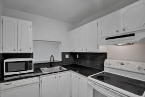 470 NW 20th Street   3080, Boca Raton, FL 33431 Sold 08/14/23