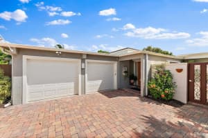 117 Sandpiper Circle E Jupiter, FL 33477 Sold 06/29/23