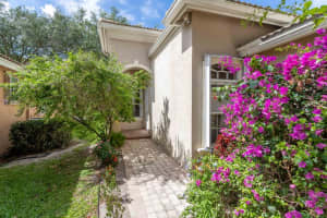 7146 Via Genova Delray Beach, FL 33446 Sold 06/29/23