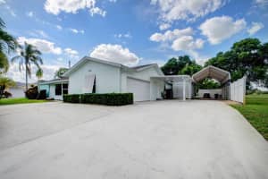 7276  Oakmont Drive, Lake Worth Beach, FL 33467 Sold 06/16/23
