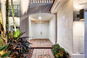 8710 Valhalla Drive, Delray Beach, Fl 33446 Delray Beach, FL 33446 Sold 05/16/23