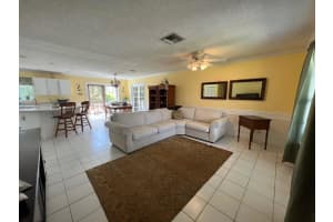 8871 Se Eagle Avenue Hobe Sound, FL 33455 Sold 05/18/23