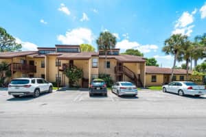 106  Lakeview Drive  E Royal Palm Beach, FL 33411 Sold 05/24/23