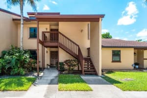 106  Lakeview Drive  E Royal Palm Beach, FL 33411 Sold 05/24/23
