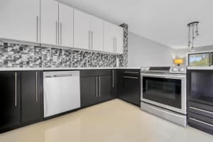 200 Berkley Road 106 Hollywood, FL 33024 Sold 07/13/23