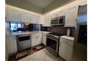 111 Lake Emerald Drive 109, Oakland Park, Fl 33309 Oakland Park, FL 33309 Sold 06/05/23