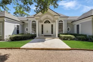 8069 SE Golfhouse Drive, Hobe Sound, FL 33455 Sold 05/24/23