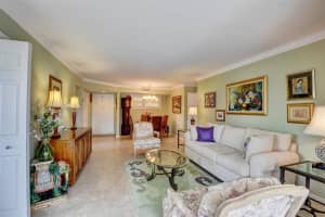 17 Colonial Club Drive 304, Boynton Beach, Fl 33435 Boynton Beach, FL 33435 Sold 06/06/23