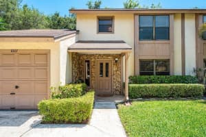 1007  Raintree Lane, Palm Beach Gardens, FL 33410 Sold 07/06/23