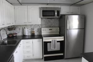 2601 NE 3rd Court 211, Boynton Beach, FL 33435 Sold 12/06/23