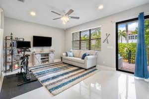 617  Windward Circle  N, Boynton Beach, FL 33435 Sold 08/03/23