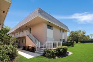 18081 Se Country Club Drive 20 Jupiter, FL 33469 Sold 05/26/23