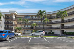 300 Waterway Dr S, Lantana, FL 33462, Sold 05/24/23