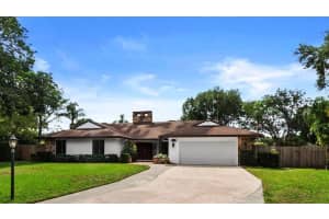12560  Timber Pine Trail, Wellington, FL 33414 Sold 05/23/23