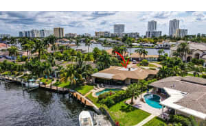2575 SE 9th Street, Pompano Beach, FL 33062 Sold 09/15/23