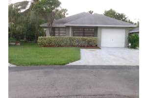 1431 Longarzo Place West Palm Beach, FL 33415 Sold 05/26/23
