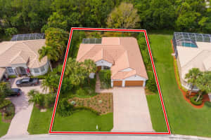 900 SW Bromelia Terrace, Stuart, FL 34997 Sold 07/27/23