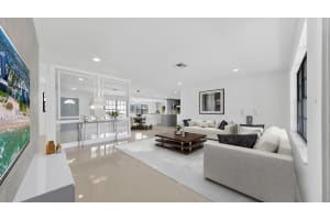 4205 Brandon Drive Delray Beach, FL 33445 Sold 07/11/23