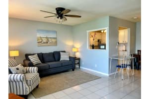 300 Horizons W 102, Boynton Beach, FL 33435 Sold 12/28/23