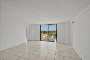 13499  Biscayne Boulevard   910, North Miami, FL 33181 Sold 10/26/23