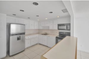 13499  Biscayne Boulevard   910, North Miami, FL 33181 Sold 10/26/23