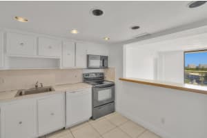 13499  Biscayne Boulevard   910, North Miami, FL 33181 Sold 10/26/23