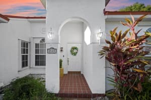 2585  45th Court Vero Beach, FL 32966 Sold 05/25/23