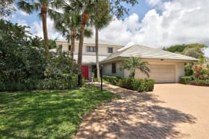 5703 SE Glen Eagle Way, Stuart, FL 34997 Sold 09/05/23