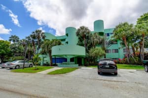 5884  Morningstar Circle   204, Delray Beach, FL 33484 Sold 06/30/23