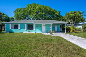 777 Lomas Street Port Saint Lucie, FL 34952 Sold 06/09/23