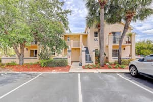 1677 Se Green Acres Circle Ll101 Port Saint Lucie, FL 34952 Sold 06/09/23