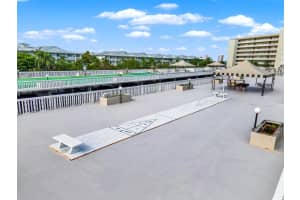 MLS# R10884383, Lake Park, Florida 33403