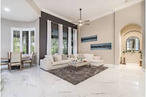 10718  Versailles Boulevard Wellington, FL 33449 Sold 05/17/23