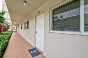 2002 S Federal Highway   104, Boynton Beach, FL 33435 Sold 06/07/23