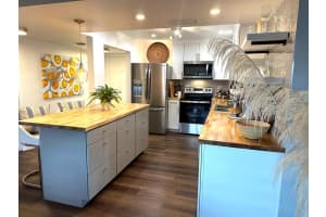 160 SE Saint Lucie Boulevard  SE 206a, Stuart, FL 34994 Sold 01/05/24