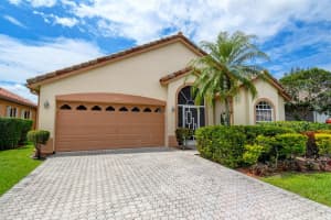 7922 Stirling Bridge Boulevard S Delray Beach, FL 33446 Sold 06/09/23