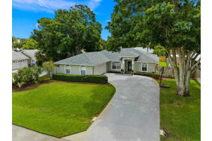 3815 6th Lane Vero Beach, FL 32968 Sold 06/16/23